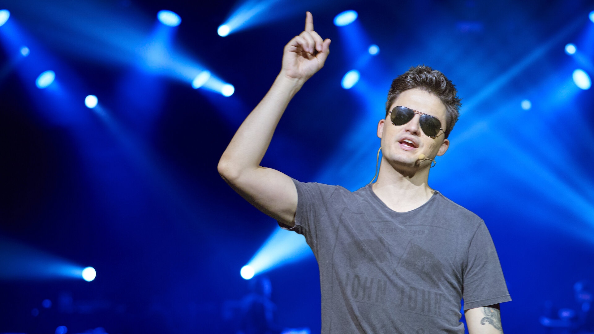 Felipe Neto: My Life Makes No Sense