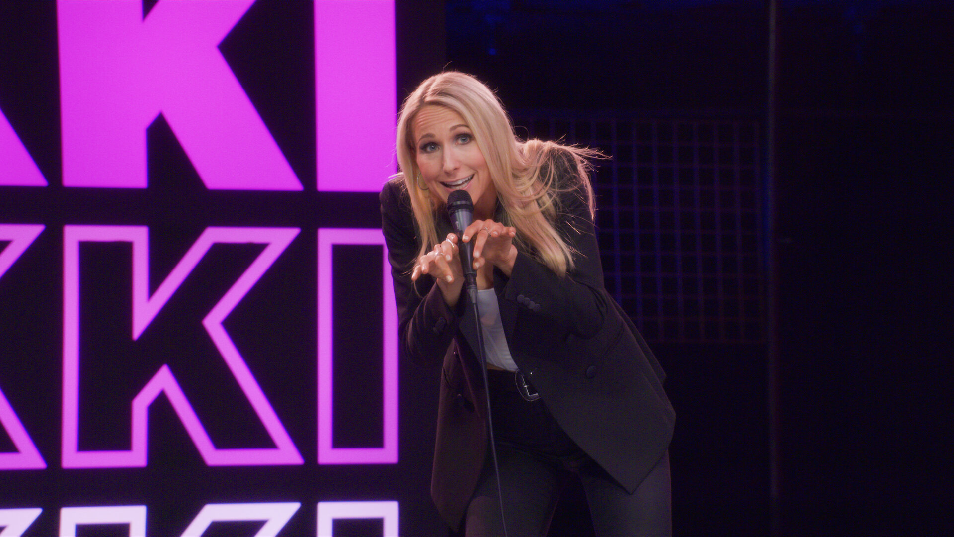 Nikki Glaser: Bangin’