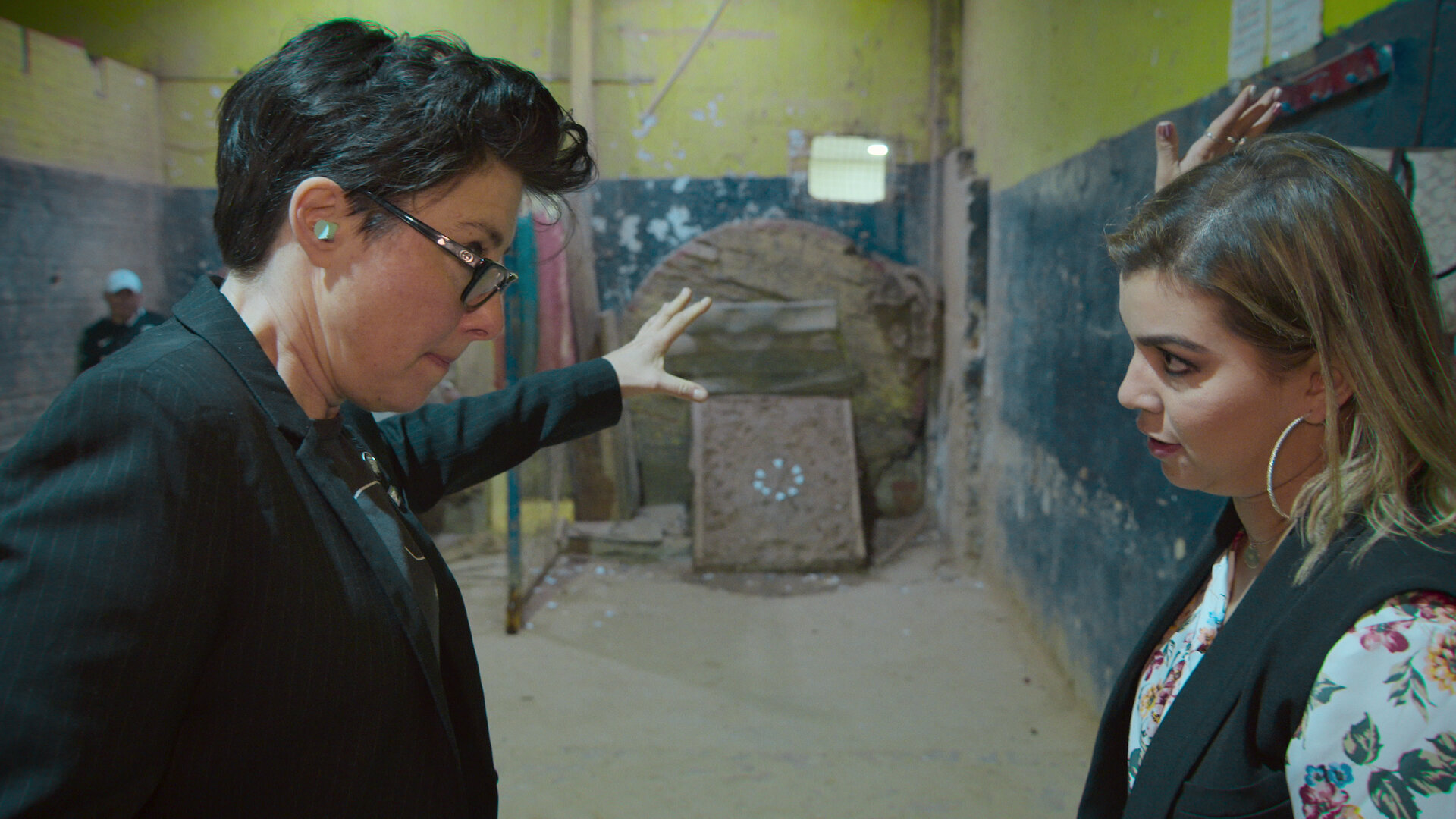 Sue Perkins: Perfectly Legal
