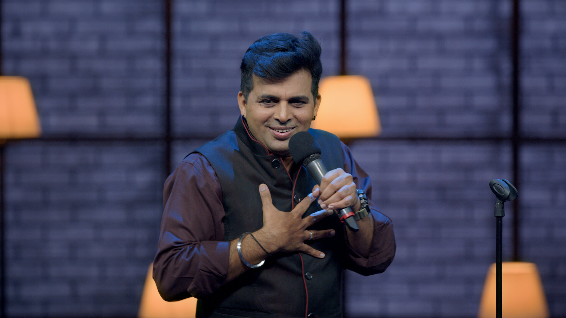 Amit Tandon: Family Tandoncies