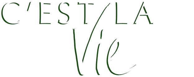 C'est la vie logo