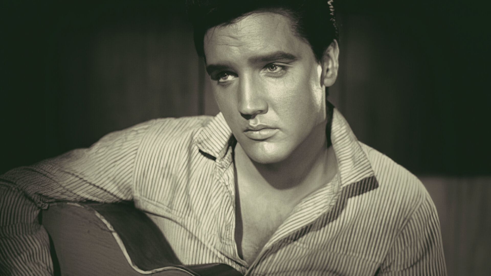 Return of the King: The Fall and Rise of Elvis Presley