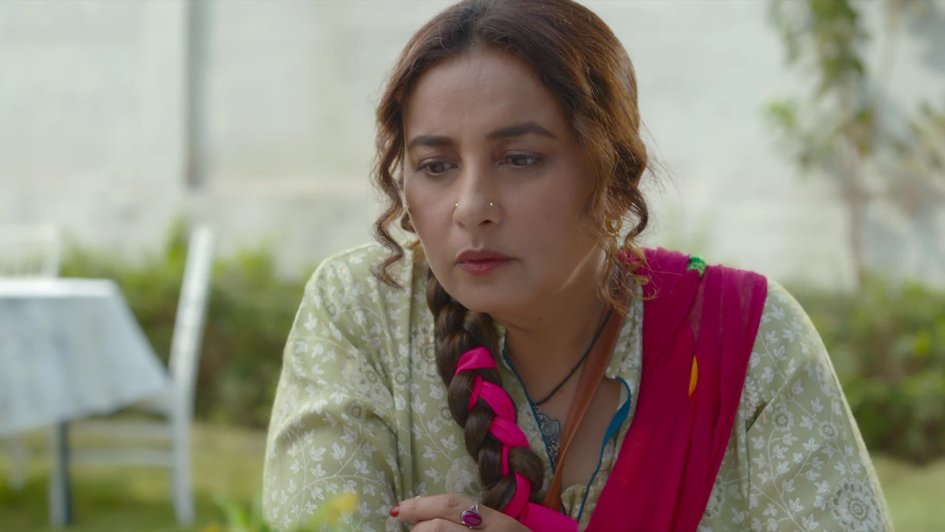 Nazar Andaaz