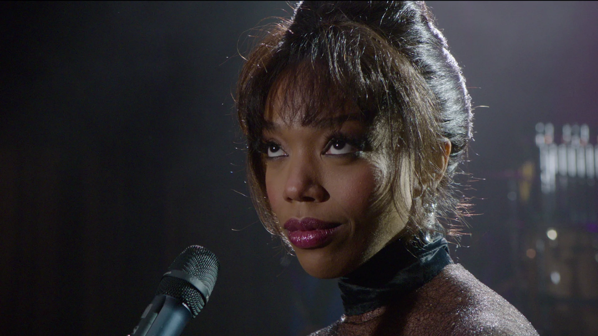 Whitney Houston: I Wanna Dance with Somebody