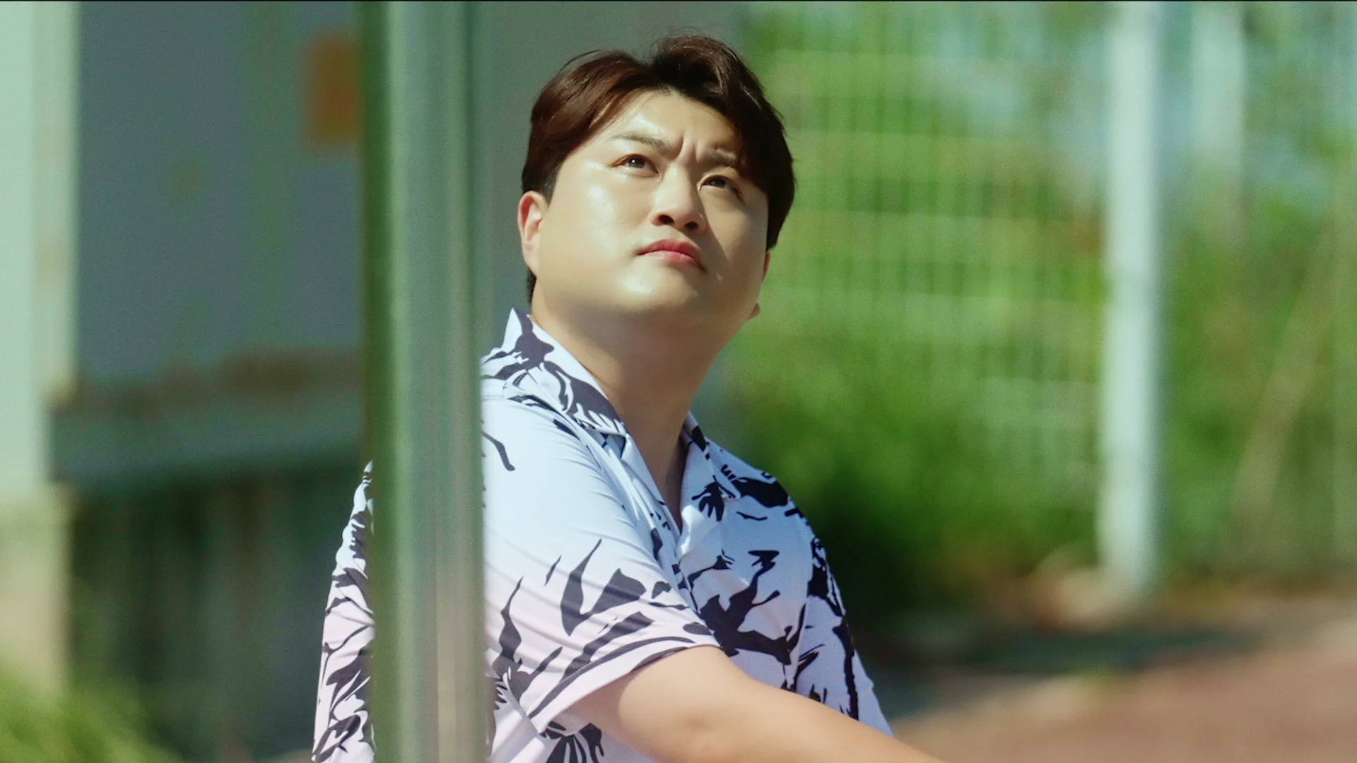 Along the Wind: The Seasons of Kim Ho Joong