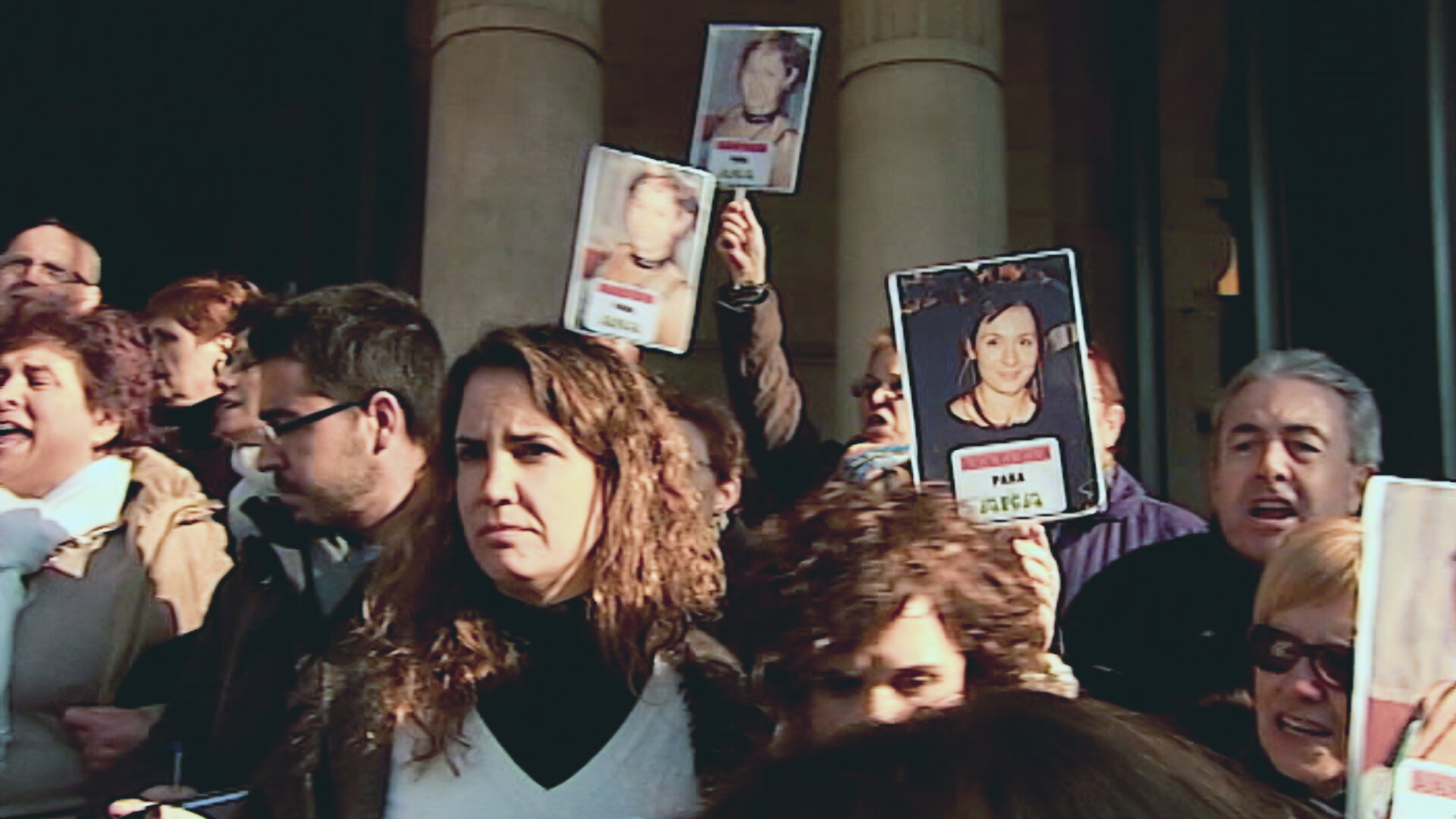 Angi: Fake Life, True Crime