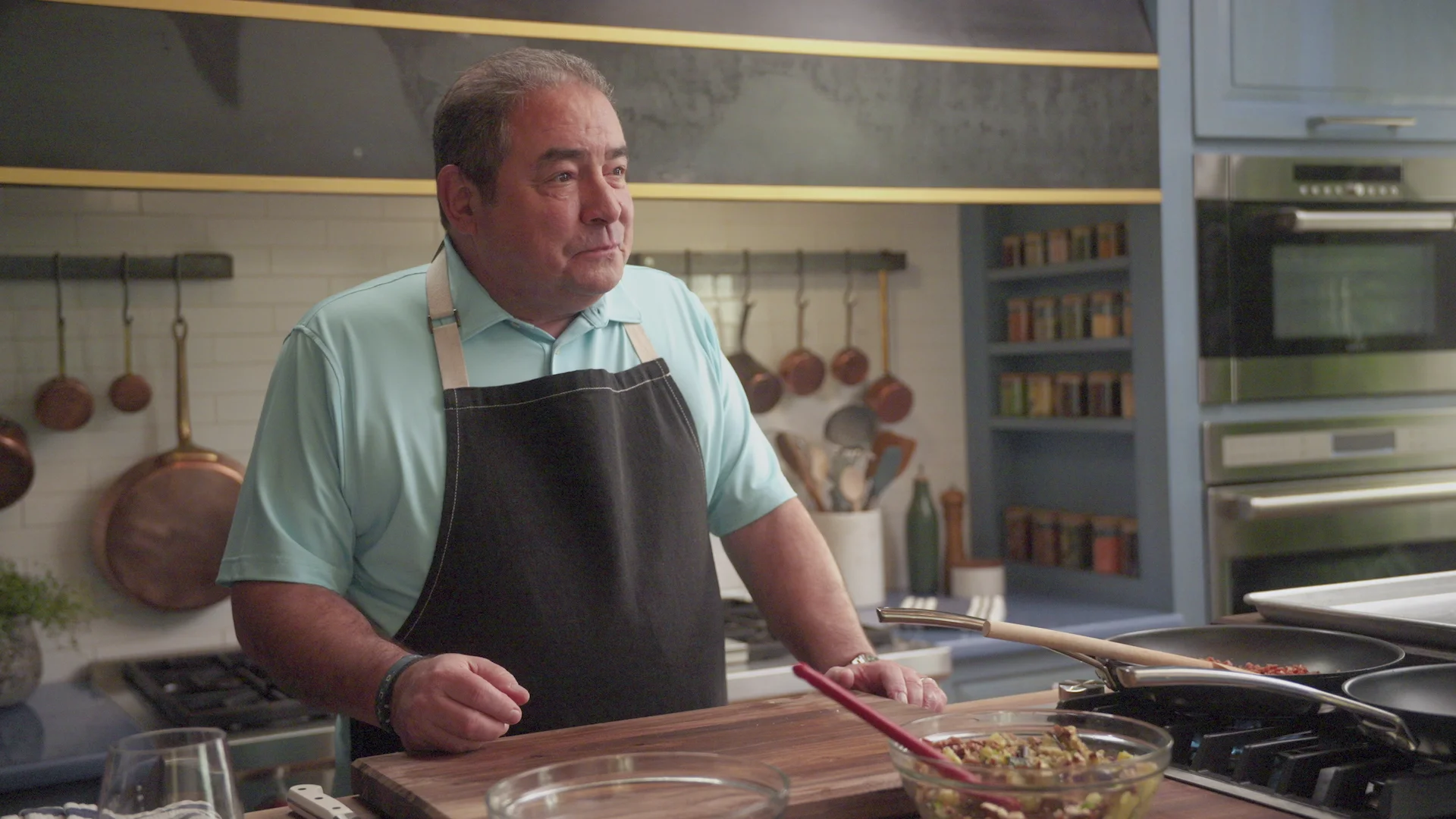 Emeril Cooks