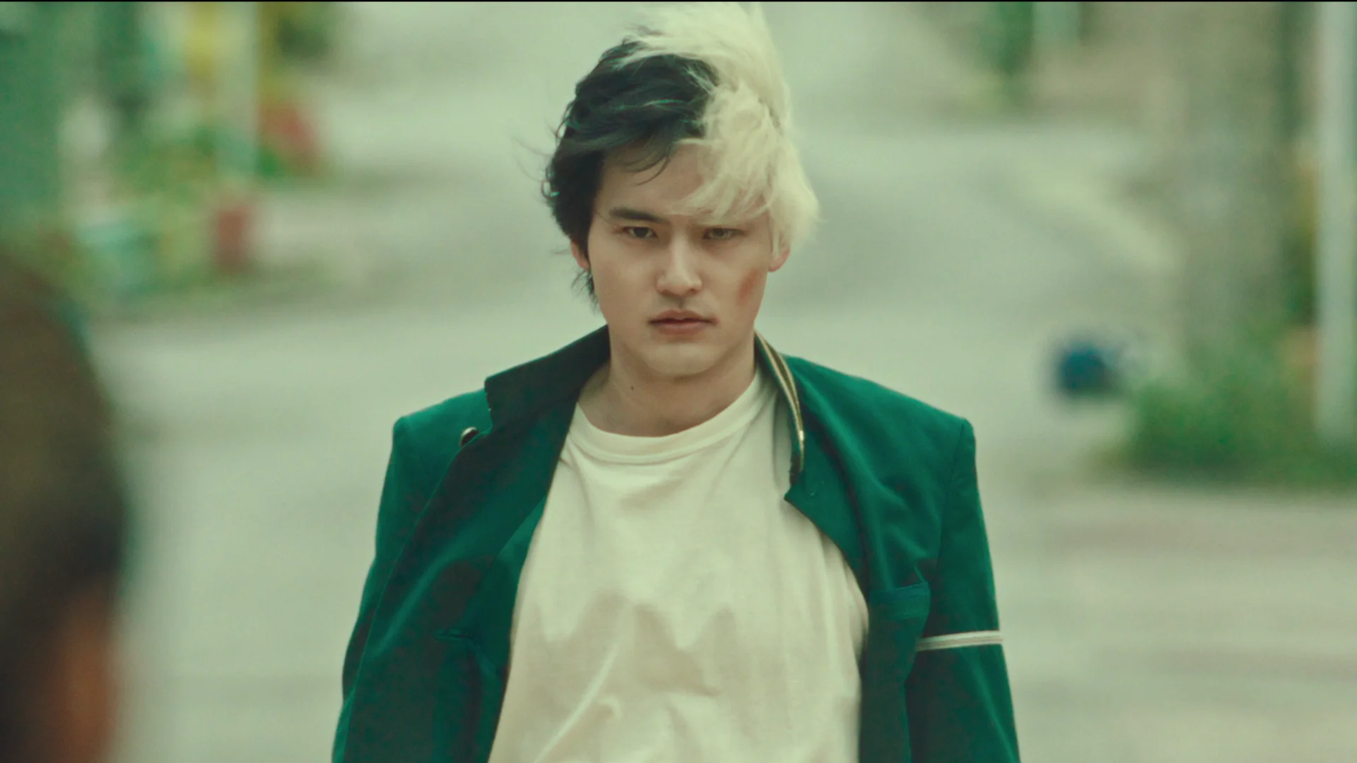 WIND BREAKER